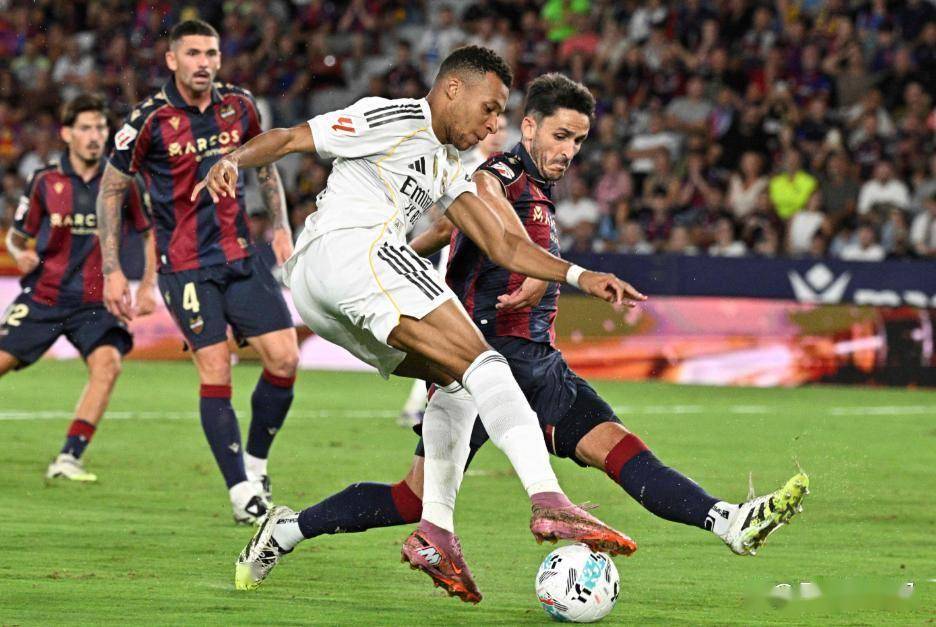 重磅！葡萄牙体育迎意甲关键赛今夜曼联备战葡超，上海久事迎国王杯关键赛的简单介绍